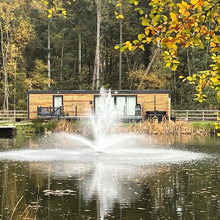 Oak Boutique Lodge Includes Hot Tub Air Con & Dog York Exterior foto